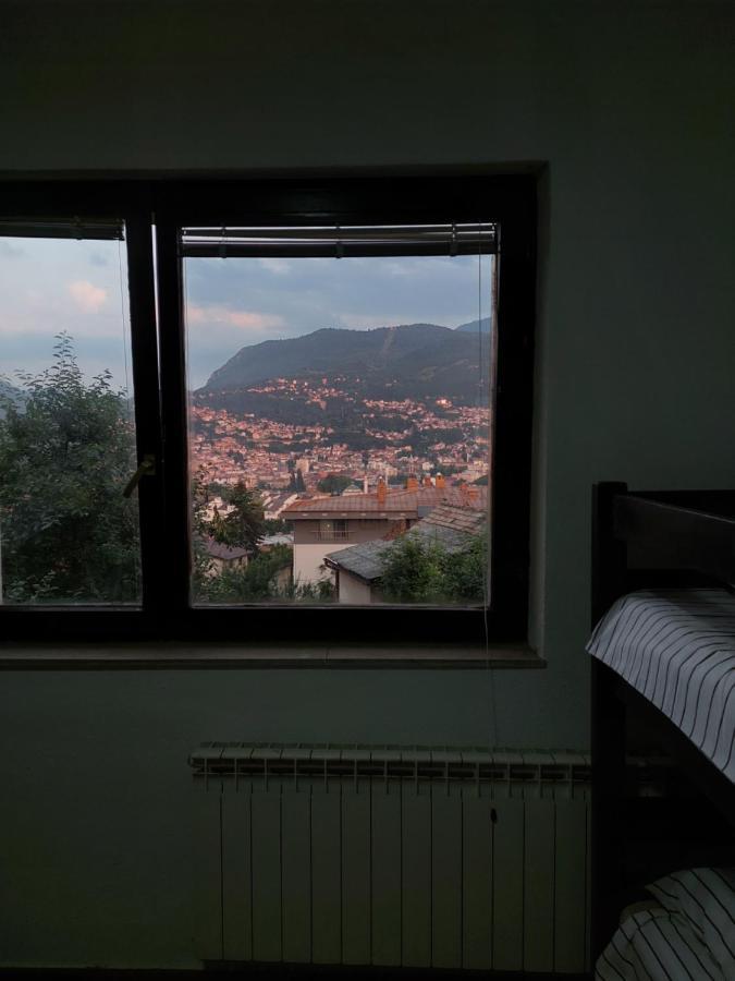 Hostel Bobito Sarajevo Bagian luar foto